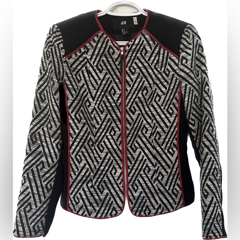 H&M zip up light spring blazer